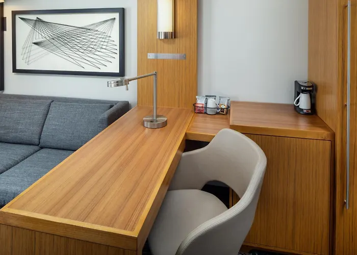 Hyatt Place Chicago Midway Airport 3*