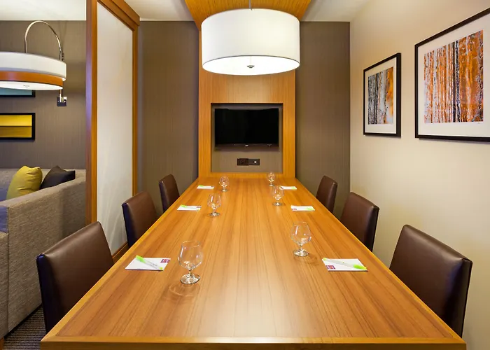 Hyatt Place Chicago Midway Airport Hotel Bedford Park