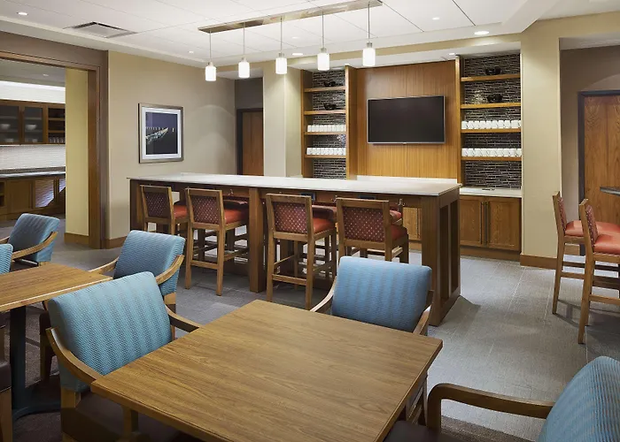 Hotel Hyatt Place Chicago Midway Airport 3*