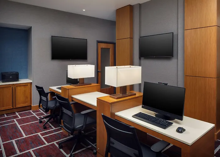 Hotel Hyatt Place Chicago Midway Airport 3*