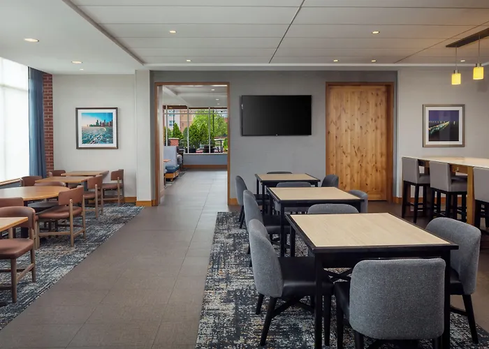 Hyatt Place Chicago Midway Airport
